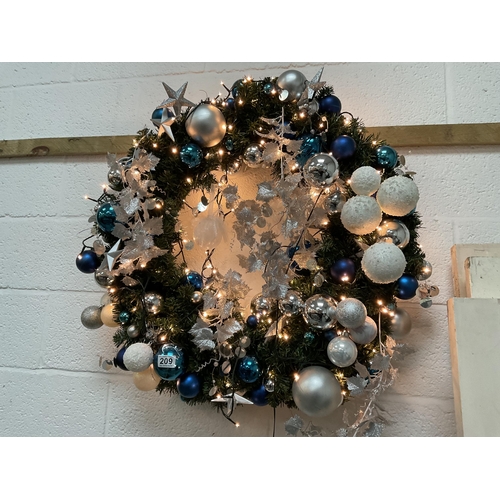 209 - LARGE QTY OF CHRISTMAS DECORATIONS TO INCLUDE ELECTRIC REEF, BELLS, OUTSIDE LIGHTS ETC