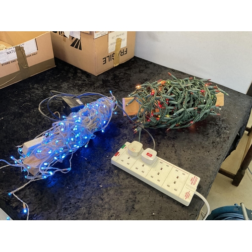 209 - LARGE QTY OF CHRISTMAS DECORATIONS TO INCLUDE ELECTRIC REEF, BELLS, OUTSIDE LIGHTS ETC