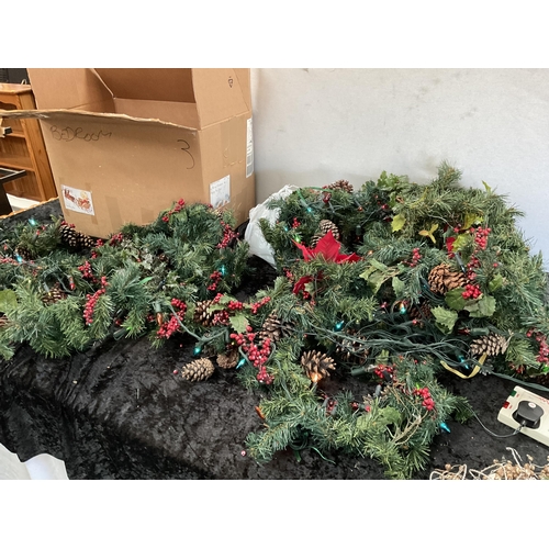 209 - LARGE QTY OF CHRISTMAS DECORATIONS TO INCLUDE ELECTRIC REEF, BELLS, OUTSIDE LIGHTS ETC