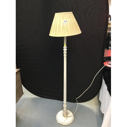 189 - PAINTED STANDARD LAMP COMPLETE WITH SHADE H 59