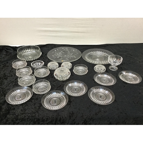 196 - BOX OF GLASS AND CHINA