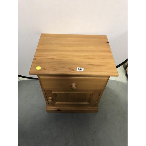 358 - MODERN PINE BEDSIDE CABINET WITH SINGLE DRAWER OVER SINGLE DOOR - H 24