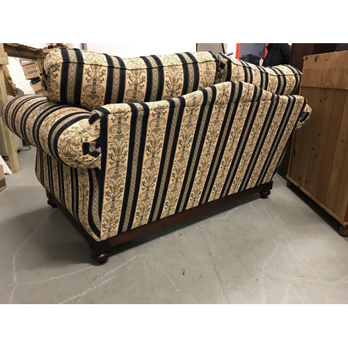 372 - BLUE STRIPE 3 SEATER 2 SEATER AND 2 CHAIRS WITH MATCHING SCATTER CUSHIONS AND COVERS AND EXTRA CUSHI... 