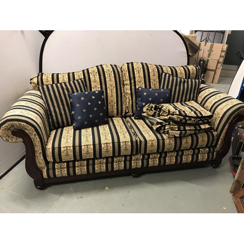 372 - BLUE STRIPE 3 SEATER 2 SEATER AND 2 CHAIRS WITH MATCHING SCATTER CUSHIONS AND COVERS AND EXTRA CUSHI... 