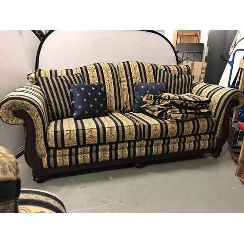 372 - BLUE STRIPE 3 SEATER 2 SEATER AND 2 CHAIRS WITH MATCHING SCATTER CUSHIONS AND COVERS AND EXTRA CUSHI... 