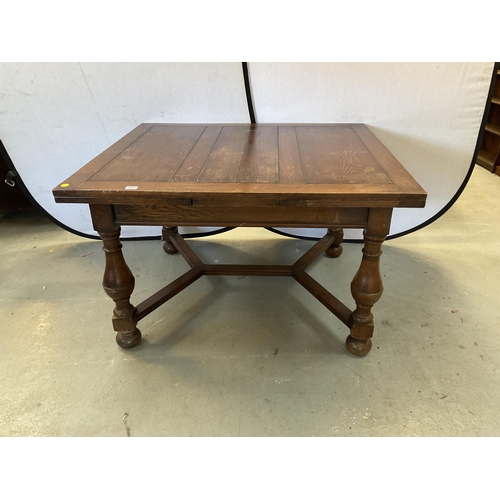 347 - VINTAGE OVER SIZED OAK STRETCHERED DRAWER LEAF DINING TABLE AND 8 MATCHING CHAIRS - H 30