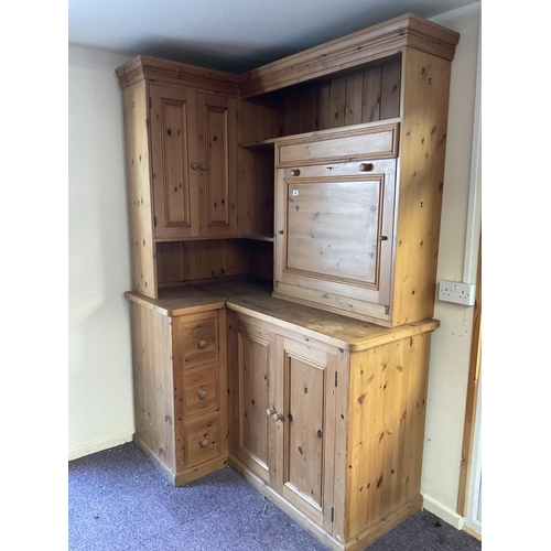 42 - LARGE WAXED PINE CORNER KITCHEN DRESSER H85