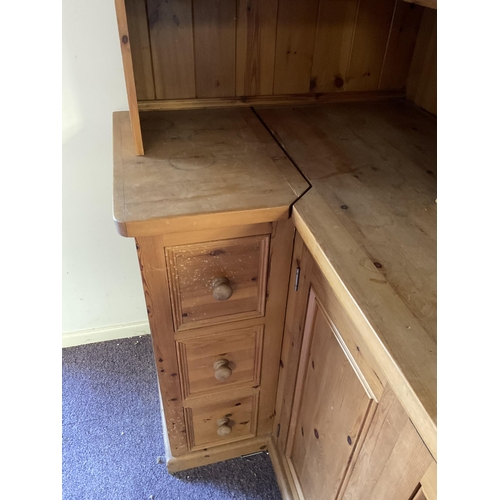 42 - LARGE WAXED PINE CORNER KITCHEN DRESSER H85