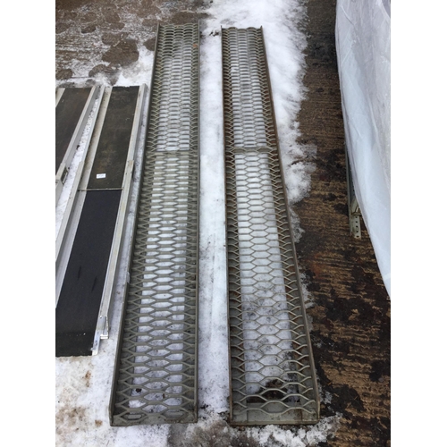 77 - PAIR OF HEAVY DUTY TRAILER RAMPS AND PAIR OF SMALLER EXTENDING EXAMPLES 93