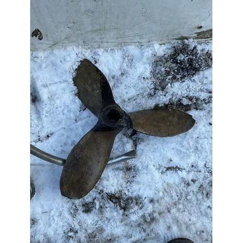 101 - 3 BOAT ANCHORS AND PROPELLER