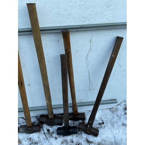 102 - QTY OF SLEDGE HAMMERS