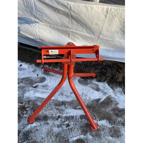 115 - NEW CONCRETE MIXER STAND