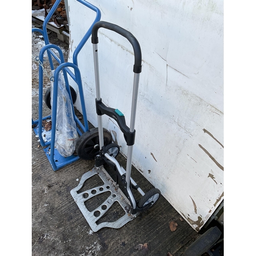 142 - DOUBLE HEAVY DUTY SACK TRUCK AND FOLDING TROLLEY