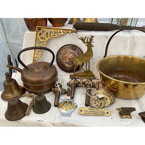 147 - 2 CRATES OF BRASS AND COPPER WARE TO INCLUDE BELLS, KETTLES, CANDLEABRA ETC