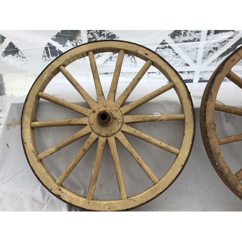 162 - PAIR OF VINTAGE CART WHEELS - DIA 26