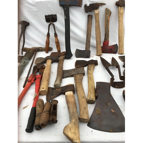 173 - 2 CRATES OF VINTAGE AXE HEADS AND AXES,CLEAVER ETC