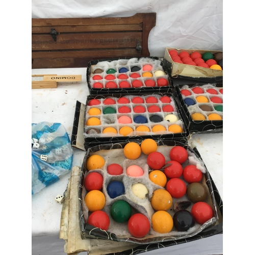 243 - CRATE OF VINTAGE SNOOKER BALLS, SCOREBOARD ETC