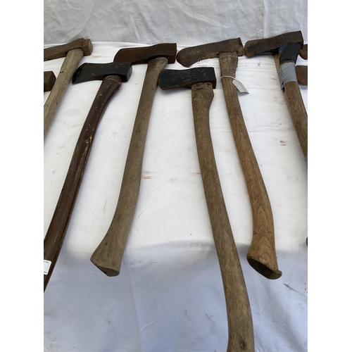 11 - QTY OF VINTAGE AXES X 14