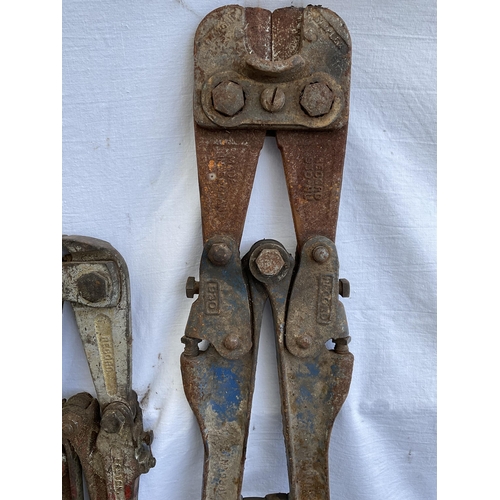 7 - VINTAGE BREAKER AND QTY OF BOLT CROPPERS OF VARIOUS SIZES