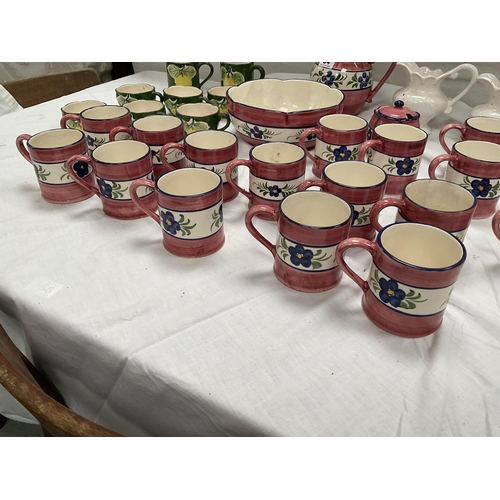 54 - BOX OF CHINA TO INCLUDE QTY OF MUGS ETC