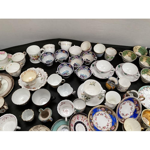 69 - BOX OF CHINA TO INCLUDE, WEDGEWOOD, SPODE ETC