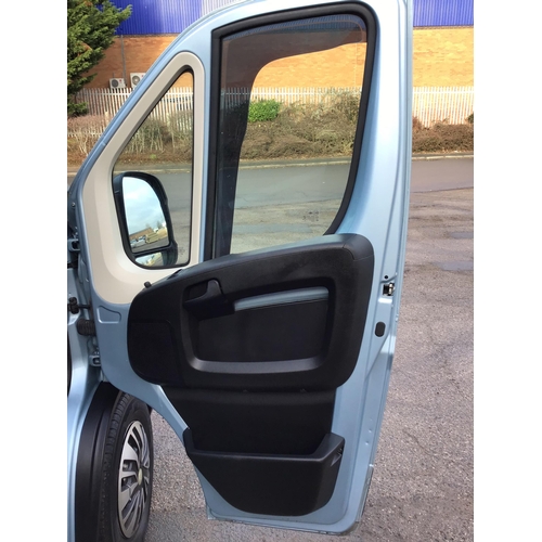 392 - PEUGEOT BOXER L4 2 AXLE RIGID BODY DIESEL VAN - AZURE BLUE - FIRST REG MAY 2021 - 2200CC - 12 MONTHS... 