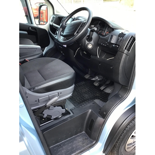 392 - PEUGEOT BOXER L4 2 AXLE RIGID BODY DIESEL VAN - AZURE BLUE - FIRST REG MAY 2021 - 2200CC - 12 MONTHS... 