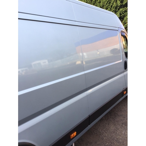 392 - PEUGEOT BOXER L4 2 AXLE RIGID BODY DIESEL VAN - AZURE BLUE - FIRST REG MAY 2021 - 2200CC - 12 MONTHS... 