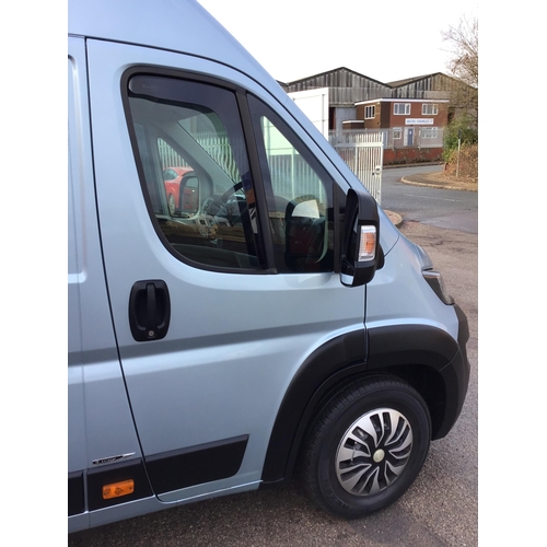 392 - PEUGEOT BOXER L4 2 AXLE RIGID BODY DIESEL VAN - AZURE BLUE - FIRST REG MAY 2021 - 2200CC - 12 MONTHS... 