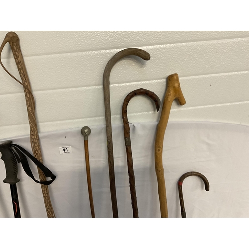 41 - QTY OF VINTAGE WALKING STICKS AND CANES