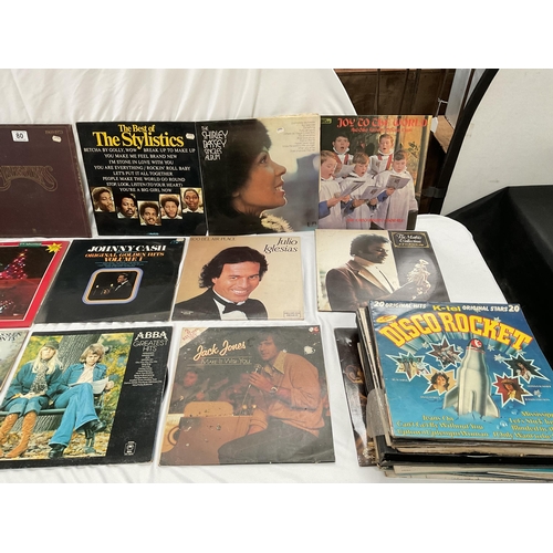 80 - QTY OF LP RECORDS,THE CARPENTERS,SHIRLEY BASSEY ETC