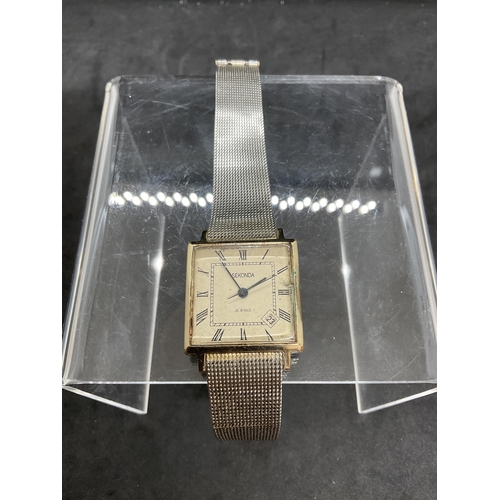 129 - 4 GENTS WRIST WATCHES