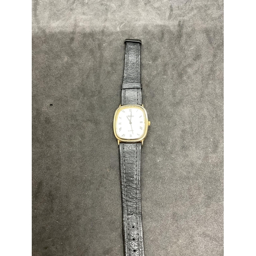 129 - 4 GENTS WRIST WATCHES