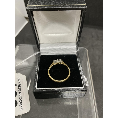 163 - 18 CT GOLD 3 STONE DIAMOND RING