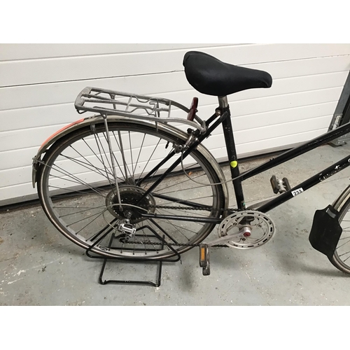 233 - VINTAGE BLACK PAINTED LADIES BIKE WITH REYNOLDS 531 FRAME