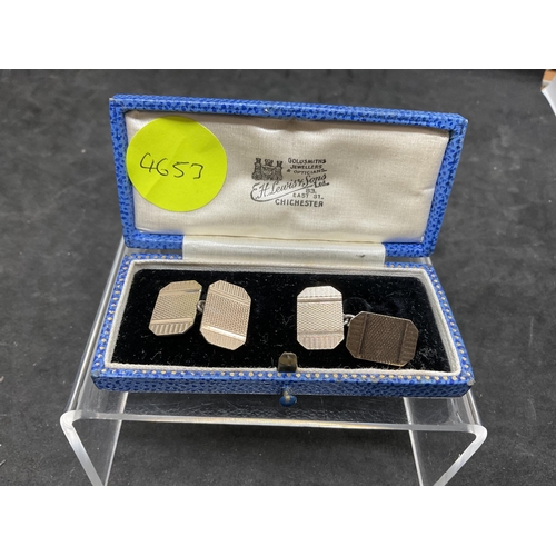 177 - PAIR OF GOLD ON SILVER CUFFLINKS AND A SMALL QTY OF COLLECTABLES