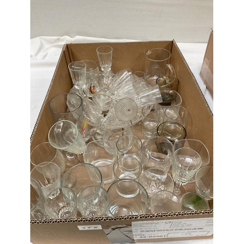 358 - 2 TRAYS OF GLASSWARE