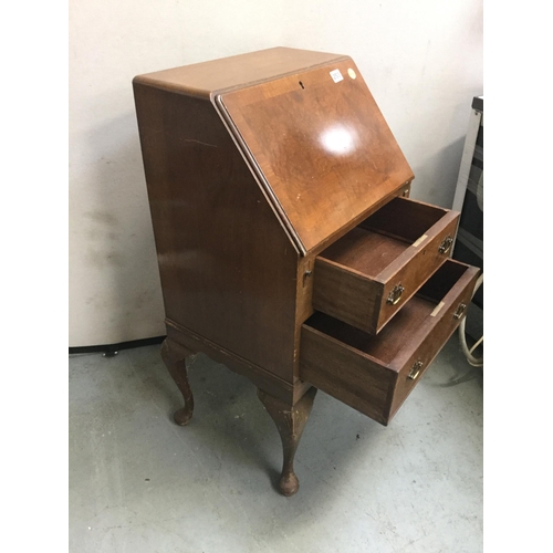 253 - SMALL VINTAGE WALNUT BUREAU ON CABRIOLE LEGS FITTED INTERIOR AND 2 DRAWERS H39