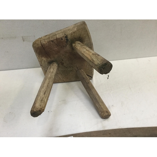 254 - ANTIQUE RUSTIC MILKING STOOL H11