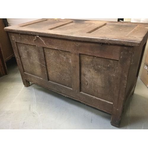 255 - ANTIQUE OAK COFFER WITH 3 PANEL LID AND CARVED FRONT A/F  H25