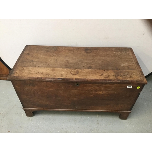 266 - GEOGIAN OAK BLANKET BOX WITH BRACKET FEET H24