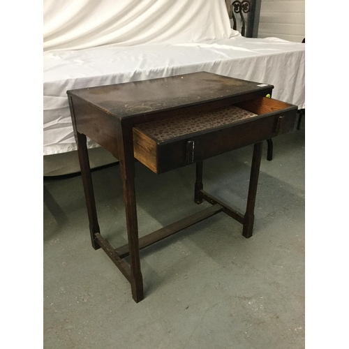 275 - VINTAGE OAK SIDE TABLE FITTED WITH DRAWER H28