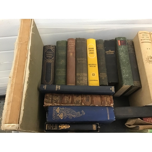 288 - BOX OF VINTAGE BOOKS TO INCLUDE A PRINCESS MARY GIFT BOOK