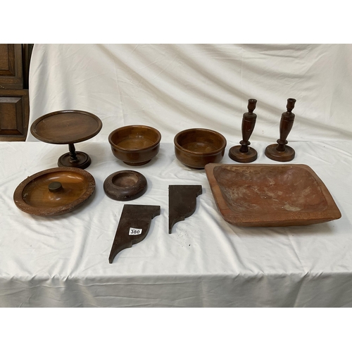 380 - BOX OF TREEN TO INCLUDE BOWLS CANDLESTICKS ETC