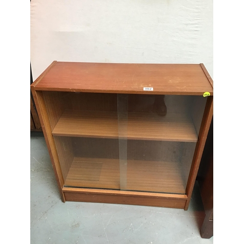 302 - SMALL SIDE CABINET WITH GLASS SLIDING DOORS A/F  AND A SMALL VINTAGE BEDROOM CHEST OF DRAWERS FITTED... 