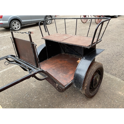 408 - MODERN 2 WHEEL HORSE TRAP PAINTED BLACK