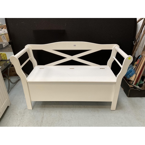 420 - MODERN WHITE PAINTED BEDROOM BLANKET BOX SEATED BENCH H 29