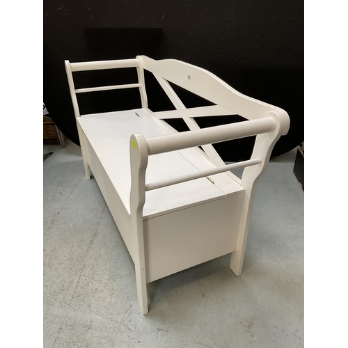 420 - MODERN WHITE PAINTED BEDROOM BLANKET BOX SEATED BENCH H 29