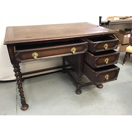 338 - VINTAGE OAK SINGLE PEDASTAL DESK FITTED WITH 4 DRAWERS ON BARLEY TWIST LEGS H30