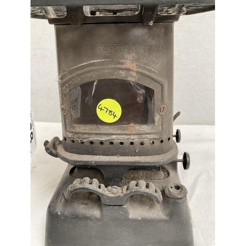 28 - VINTAGE NUMBER 2 CAST IRON TWIN BURNER BEATRICE STOVE H11